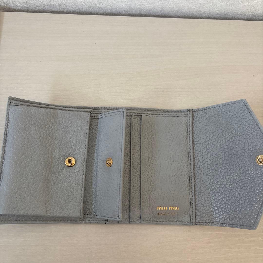 MIUMIU 三つ折り財布　ブルー