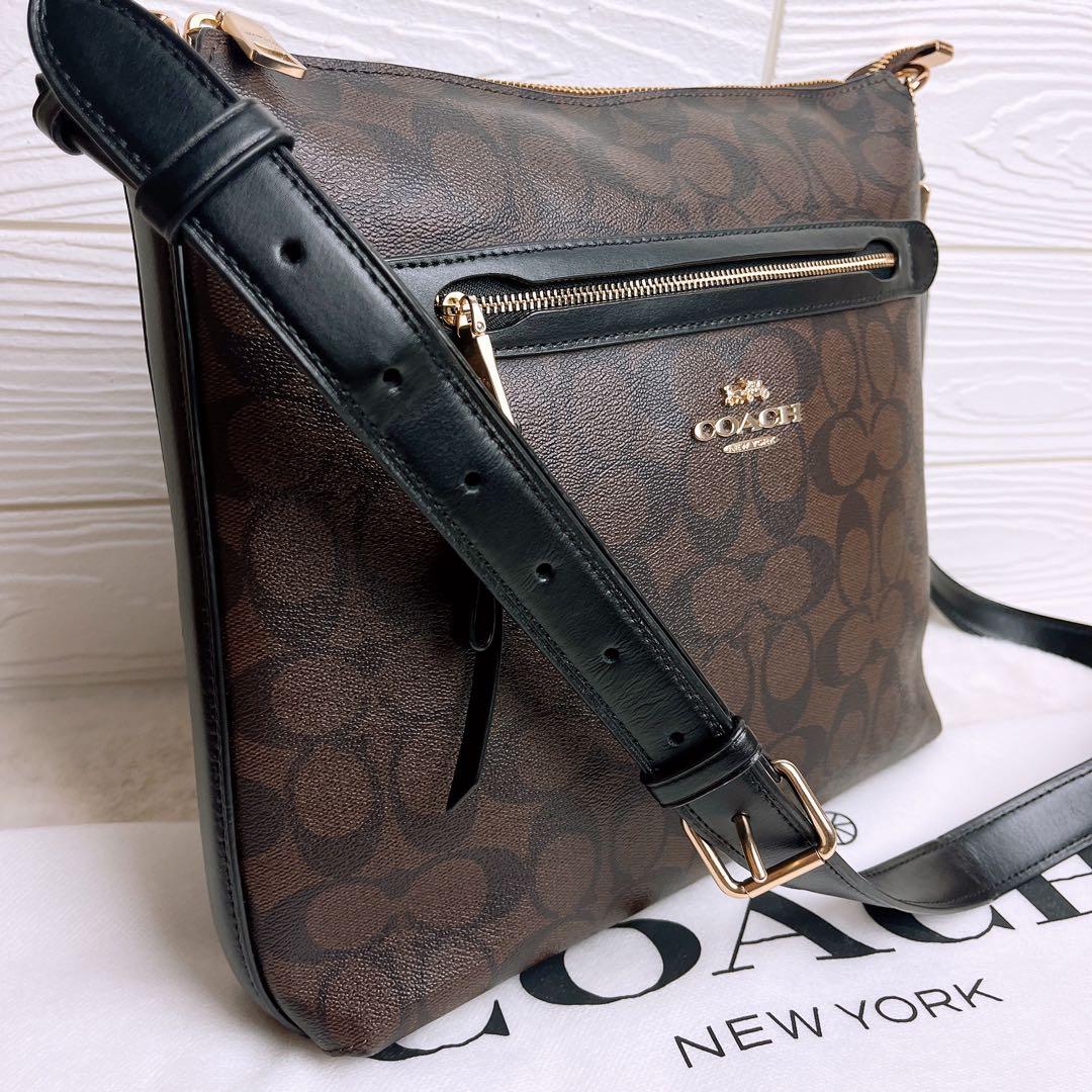 未使用☆COACHコーチ ショルダーバッグ シグネチャー ブラウン