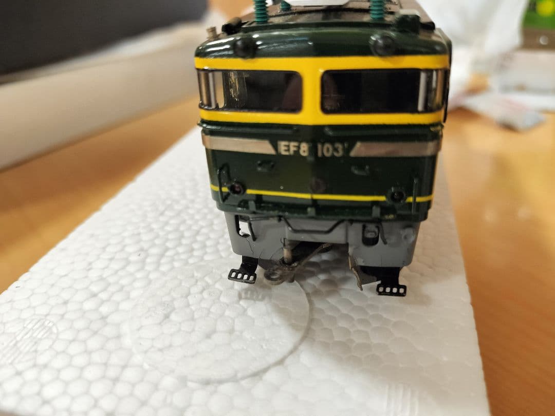 r*3様 エンドウ　EF81 トワイライトエクスプレス　HO 　電気機関車　ジャ