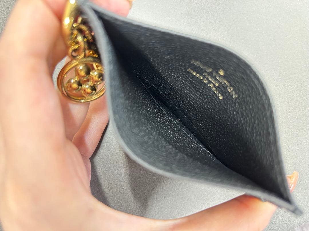 【美品】ヴィトン　カードケース　M82132 ポルトカルトLVチャーム