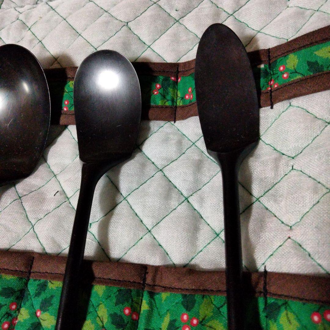 歴代茶杓集　宗篤(格影休)✚一政堂(初代)伊藤政治　灰匙【黒４本組】袋布付　沙久