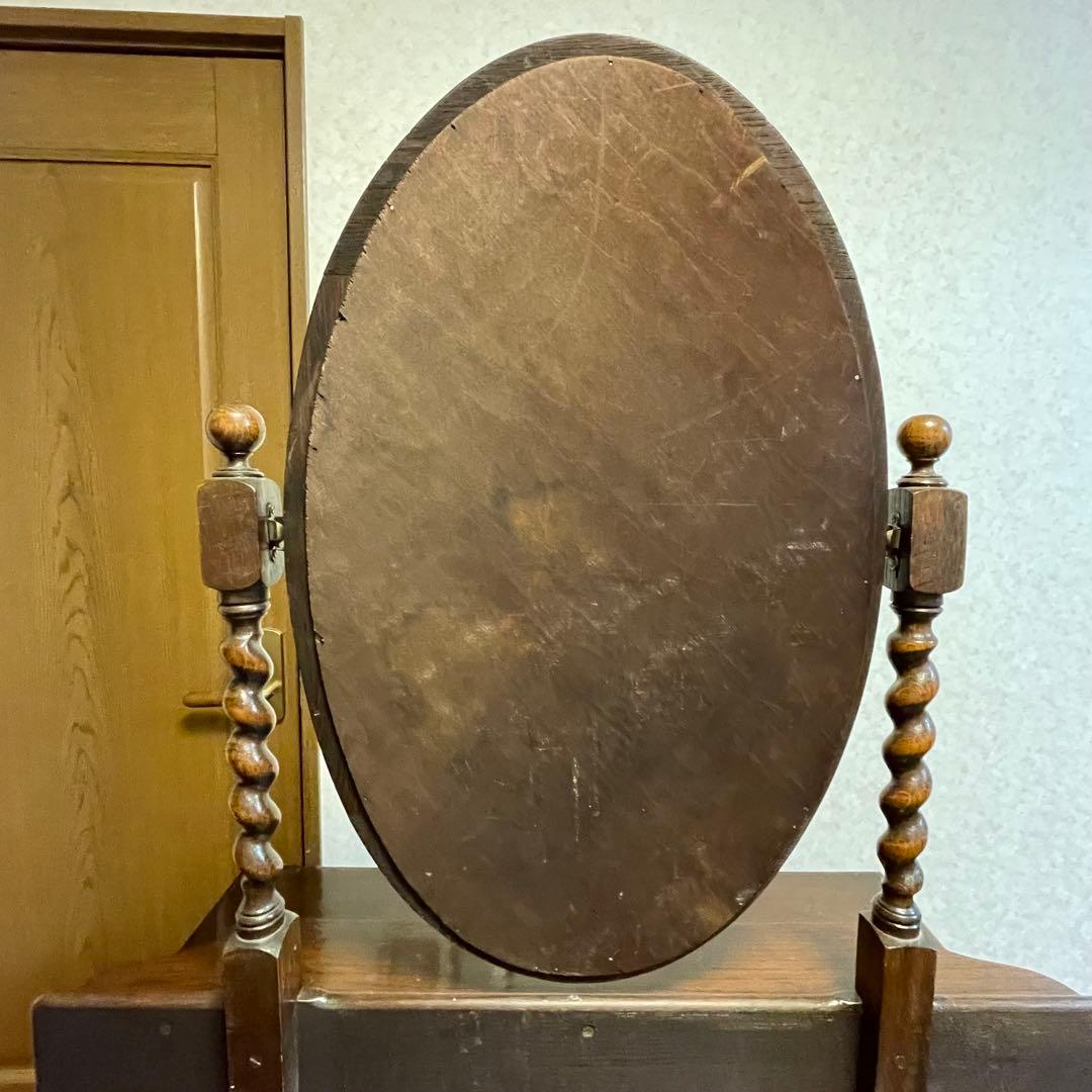 イギリスアンティーク　ミラー付きチェスト　オーク　柱ツイスト　3段引き出し