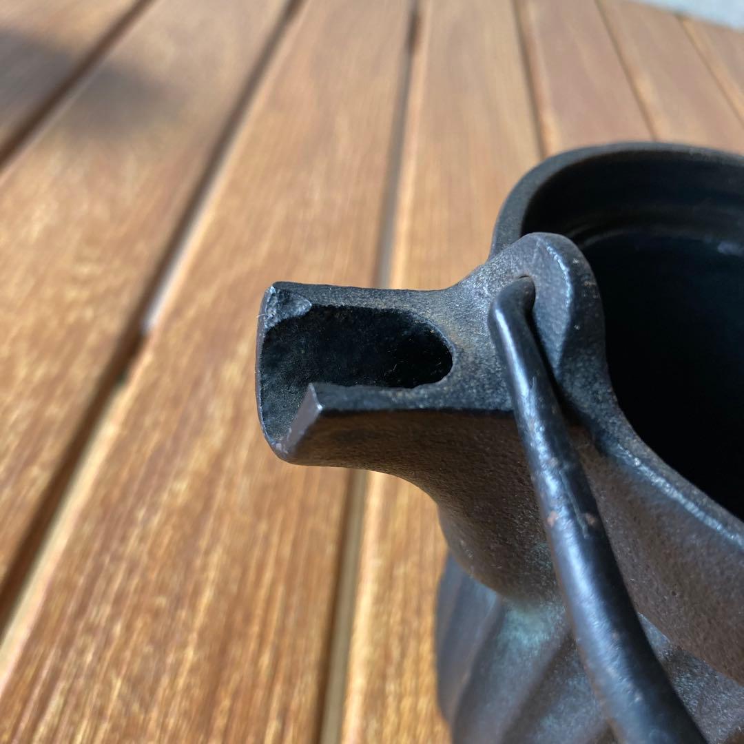 昭和レトロ 南部鉄器 鉄製 鋳鉄 鋳物 蛇ノ目 鉄瓶 急須 茶注ぎ ホーロー加工