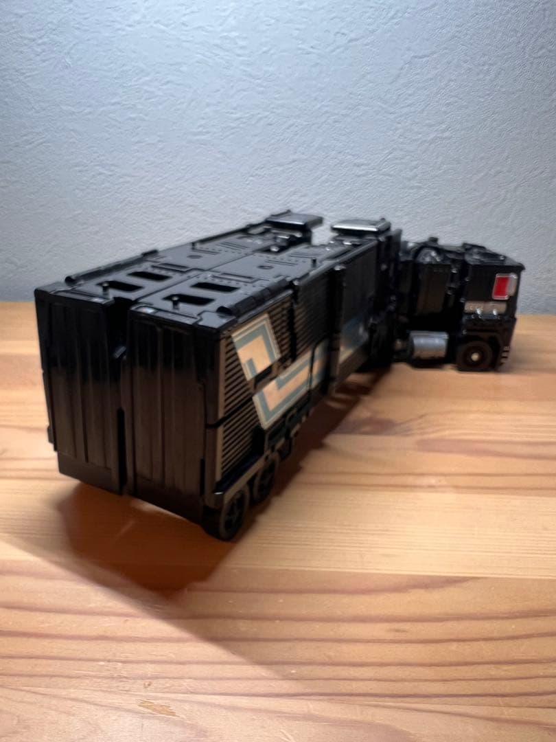 ネメシスプライム　トランスフォーマーパワーオブザプライム