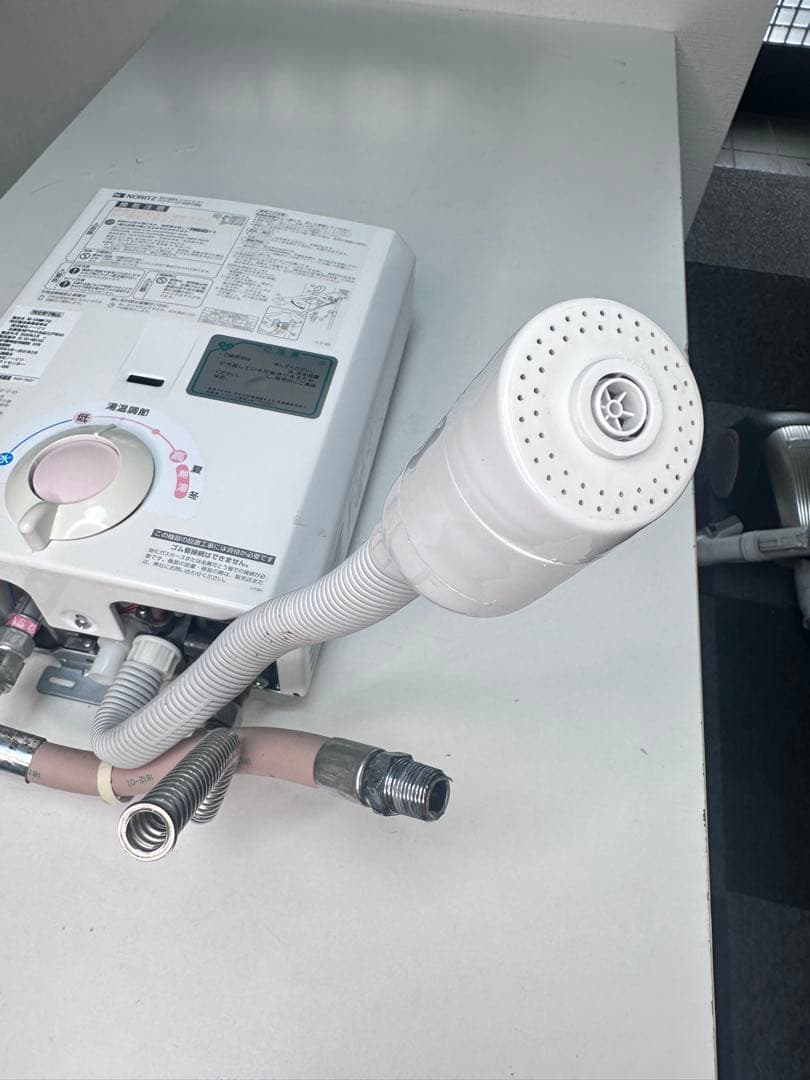 【特価】良品 小型湯沸かし器