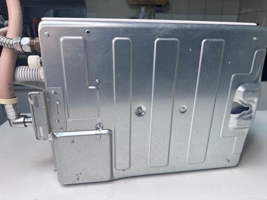 【特価】良品 小型湯沸かし器