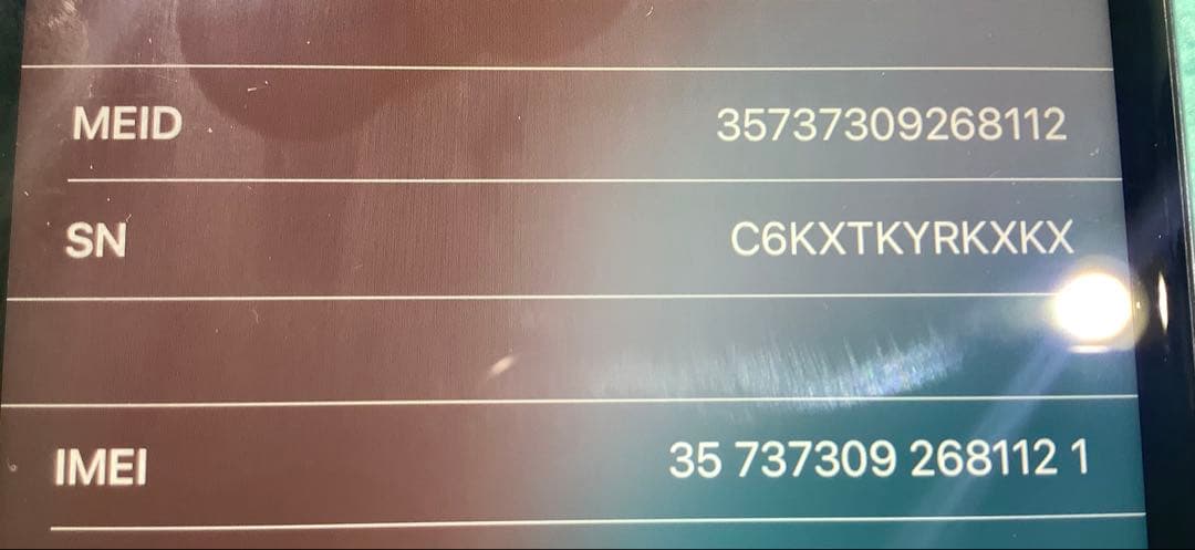 iPhoneXR 64GB SIMフリー本体のみ