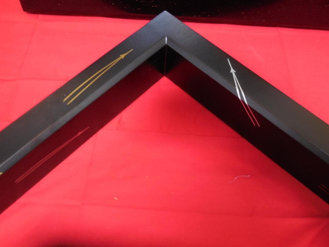 塗師　華山造　松葉蒔絵　　炉縁　　 (漆塗木箱・紙箱)