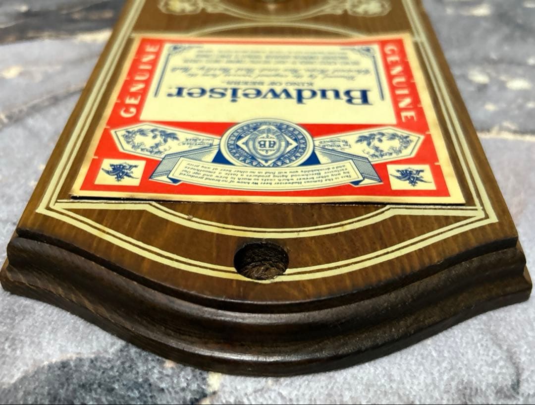 ビンテージ品 バドワイザー（Budweiser）壁掛け式栓抜 希少