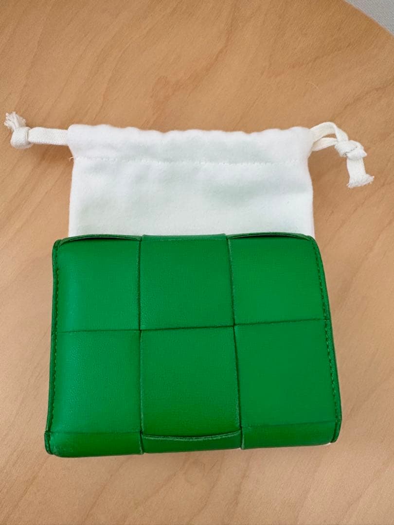 BOTTEGA VENETA グリーン 三つ折り財布