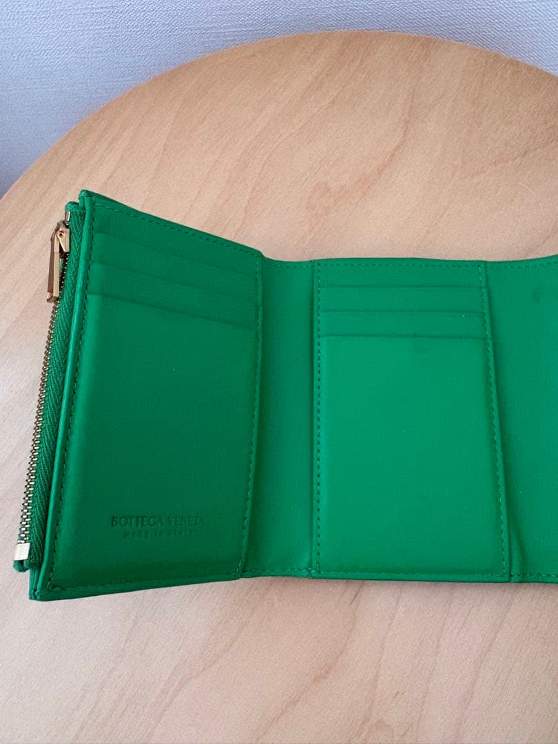 BOTTEGA VENETA グリーン 三つ折り財布