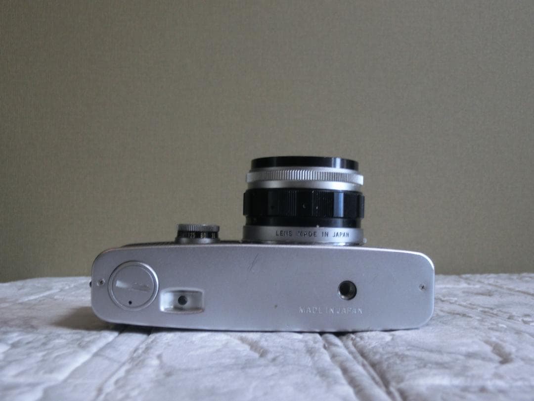 な*き様 Olympus PEN FT （レンズ付き）