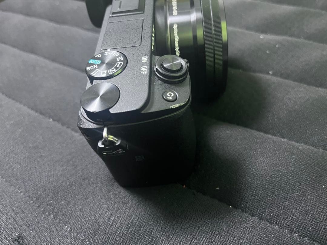 Sony α6300 ミラーレス一眼カメラ 本体とレンズ2本