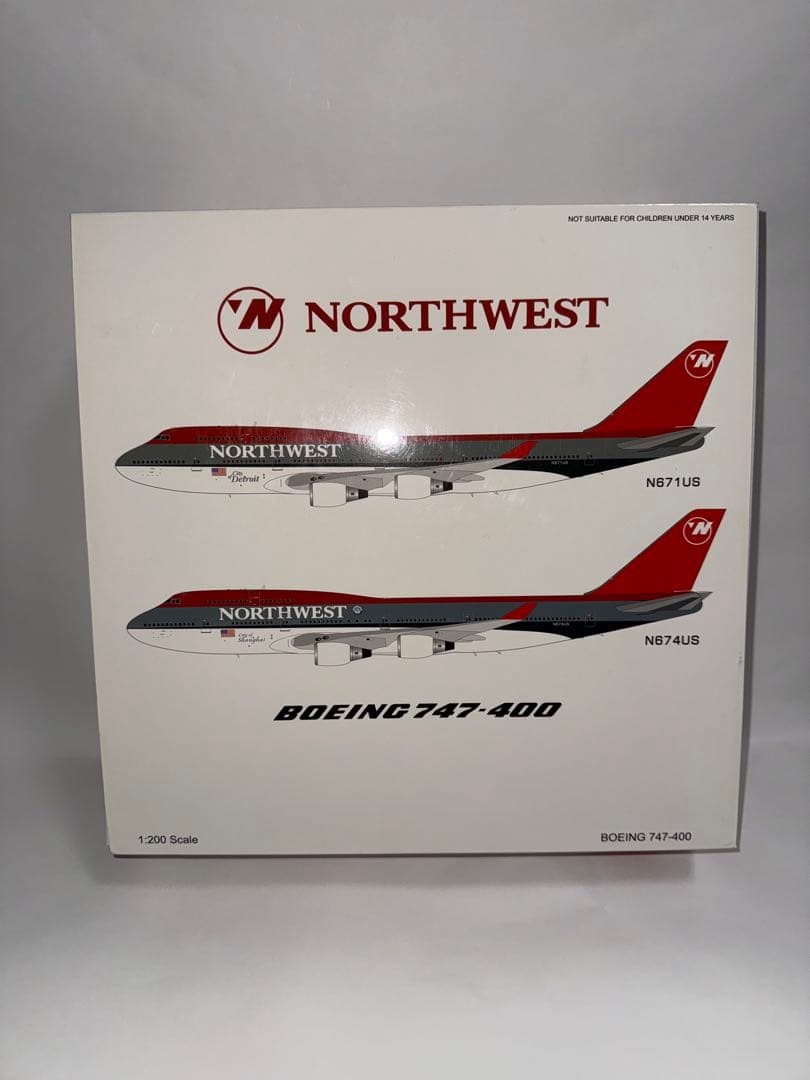 ノースウエスト航空 B747-400 1/200