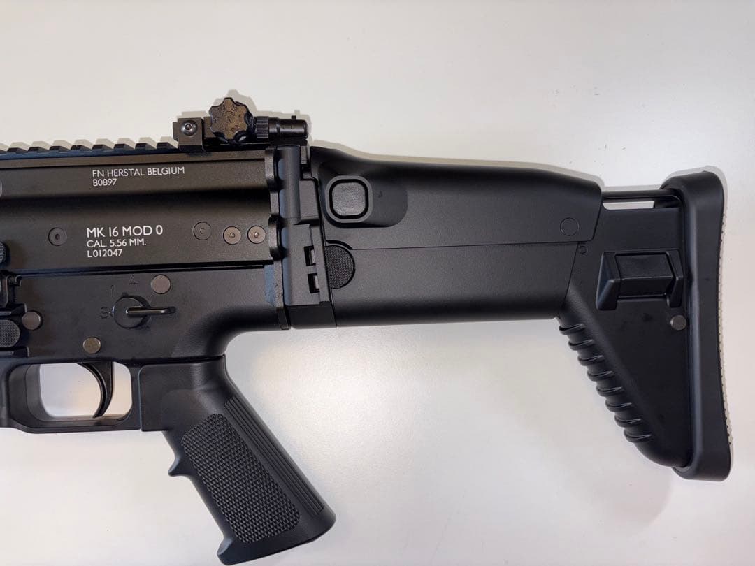 東京マルイ 次世代電動ガン SCAR-L（mrexハンドガードカスタム）