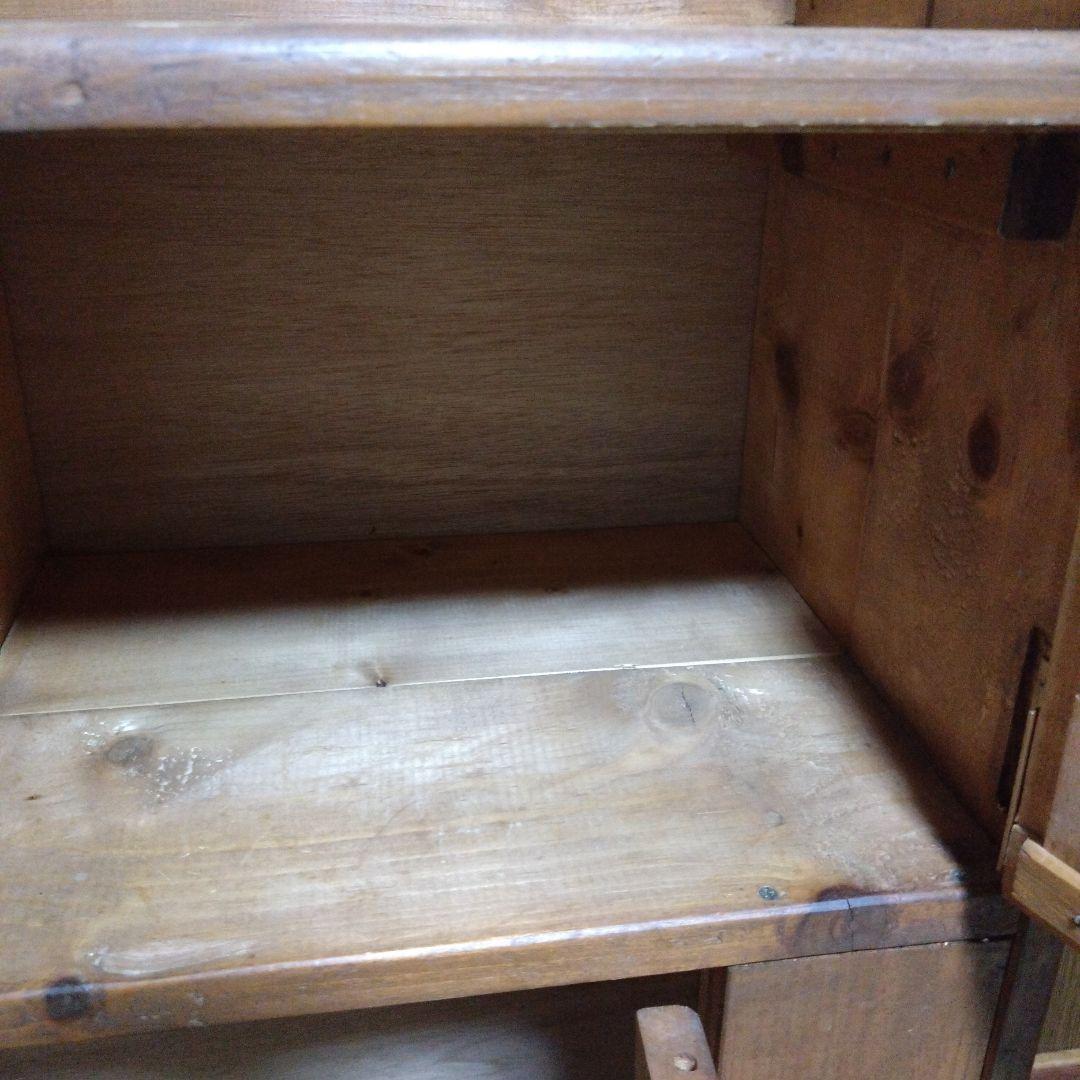 カントリー家具　キャビネット　ハンドメイド