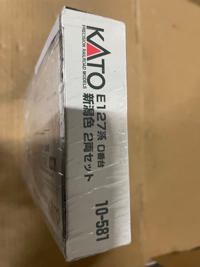 KATO 10-581 E127系新潟色0番台2両セット