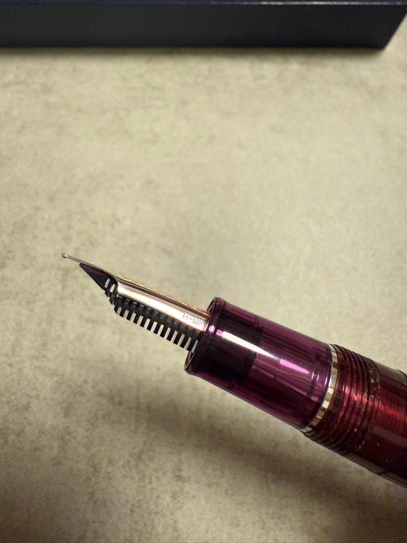 Sailor セーラー 万年筆 カクテルシリーズ エンジェルズデライト（MF字）