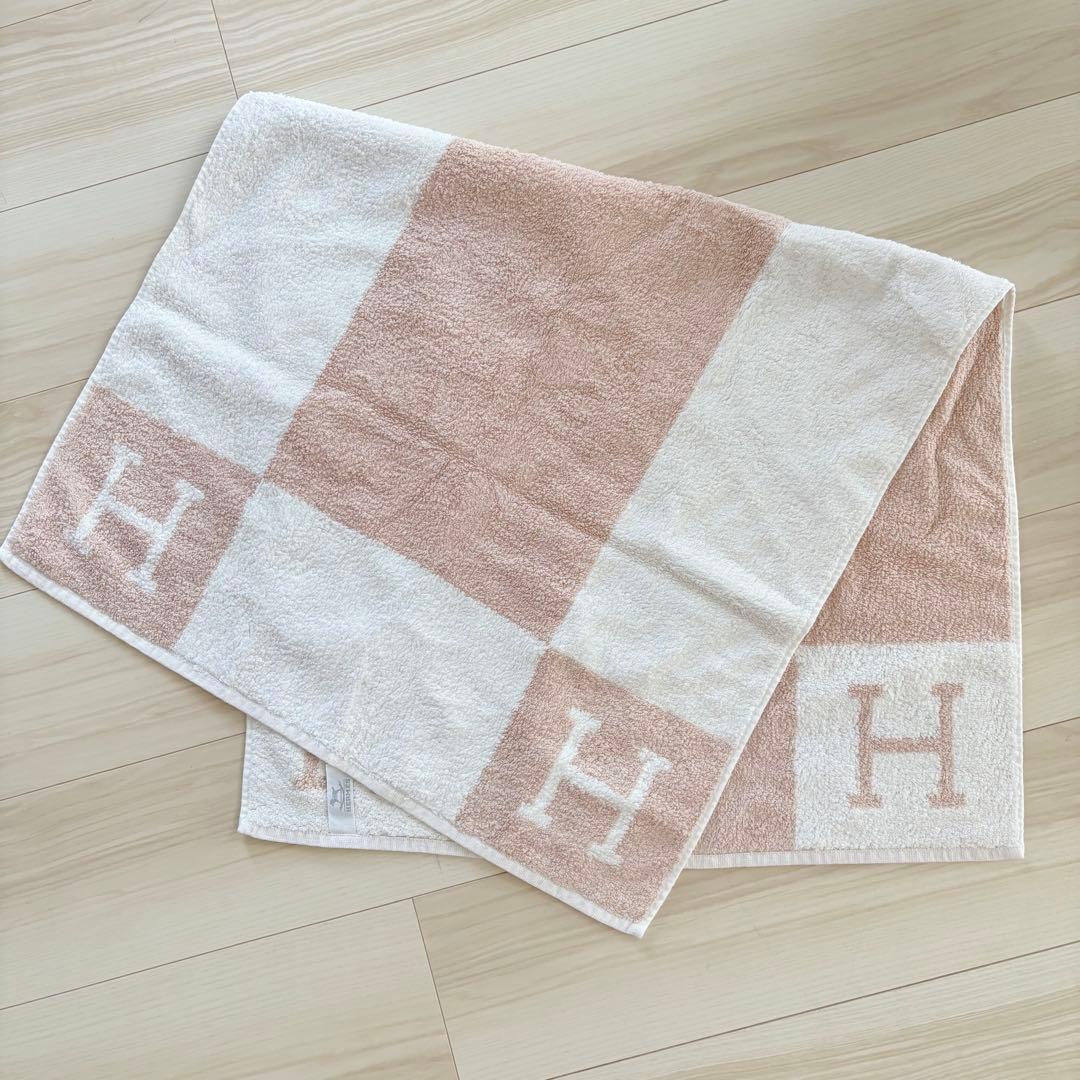 新品　水通しのみ　エルメス　バスタオル　ローズ　赤ちゃん　ベビー　オレンジ箱