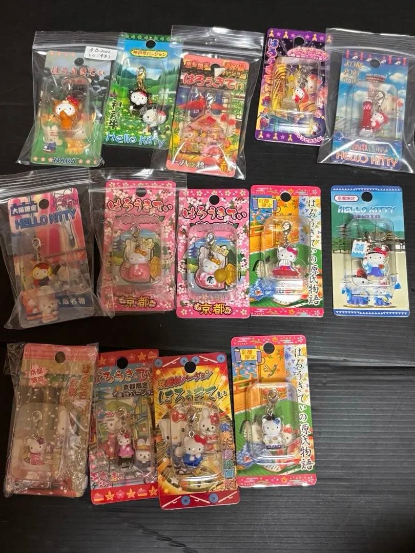 超激レア！未使用未開封❣️ご当地キティファスナーマスコットまとめ売り152点