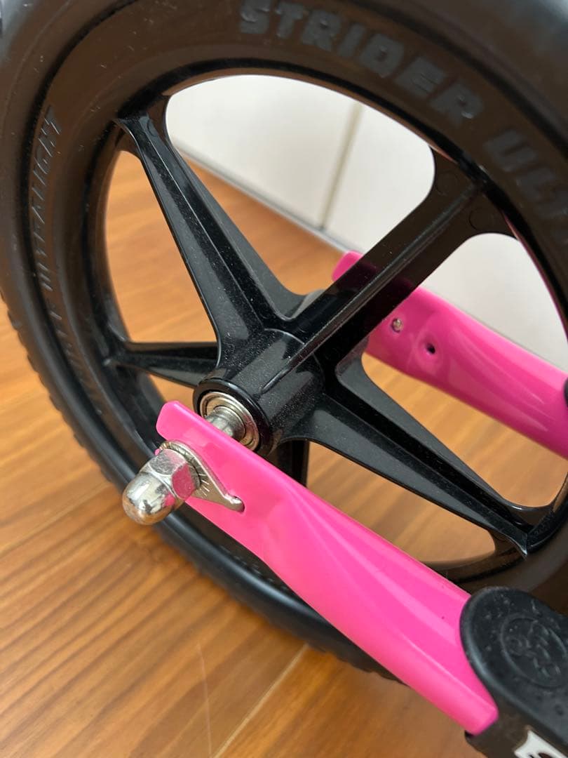 STRIDER バランスバイク ピンク 12インチ