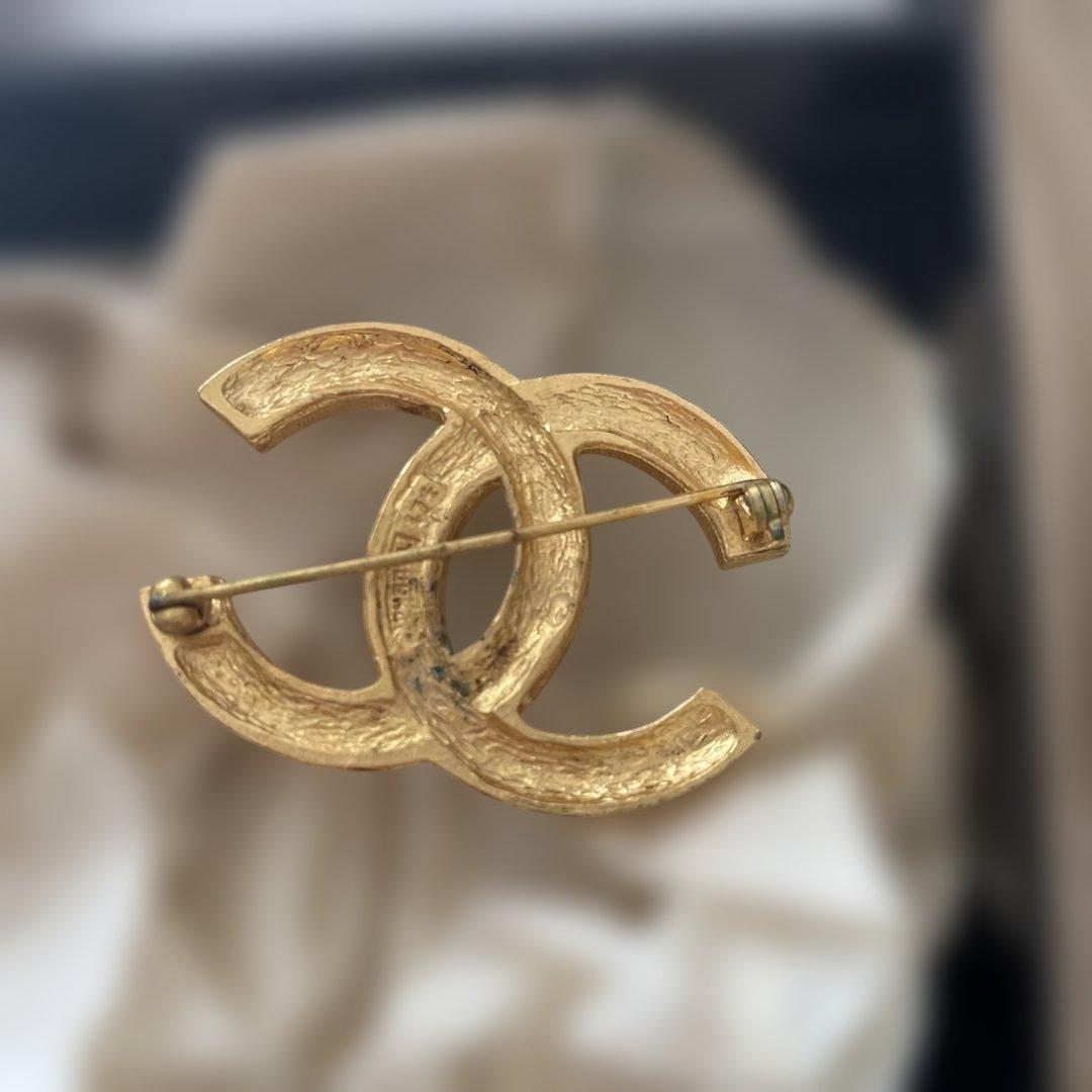 正規品　CHANEL ブローチ