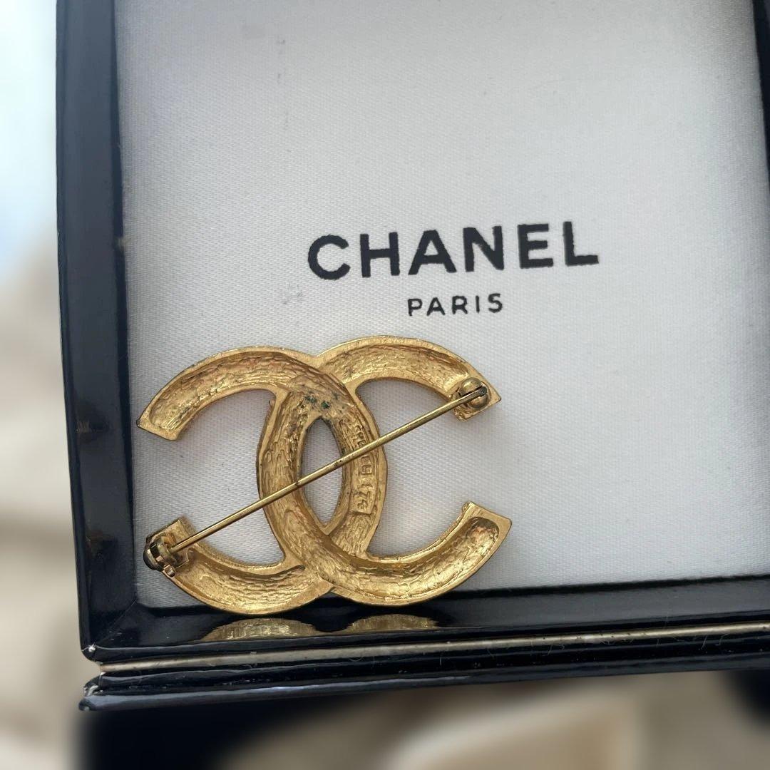 正規品　CHANEL ブローチ