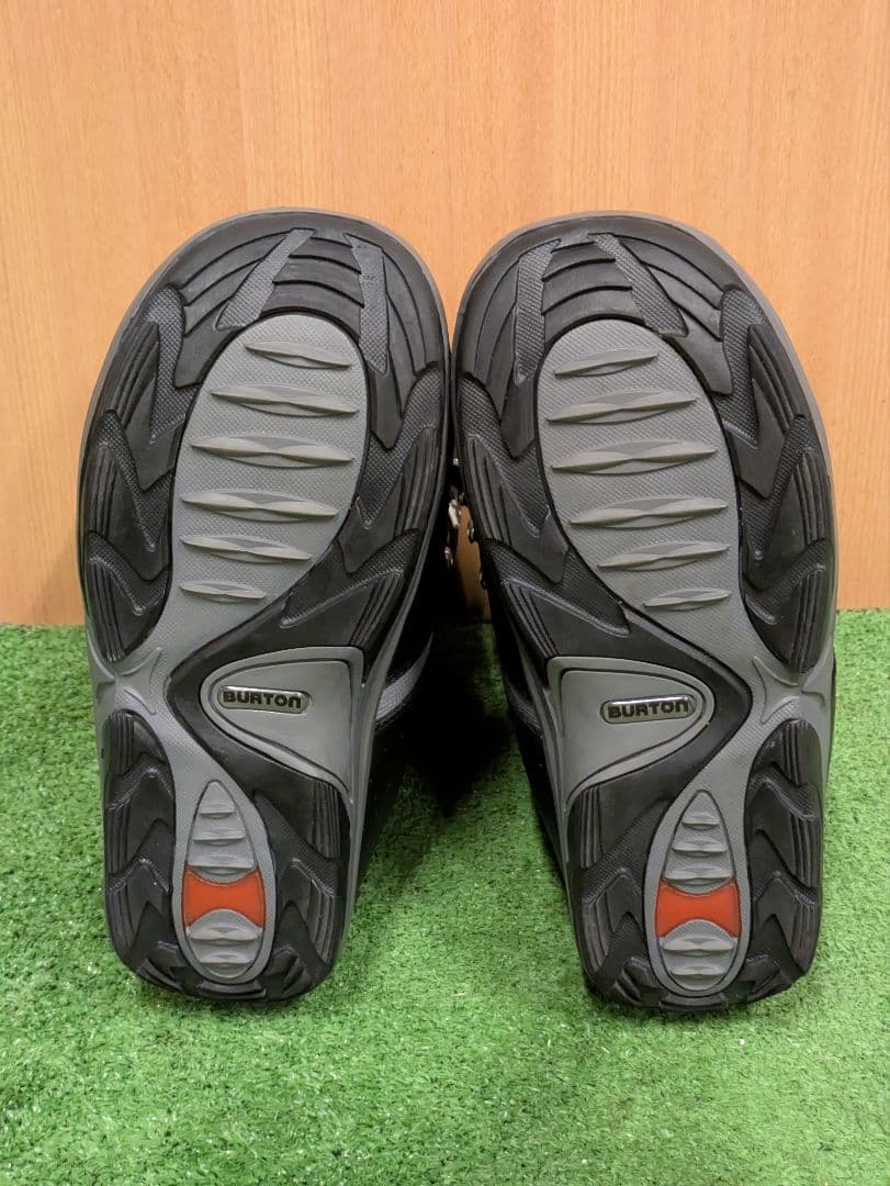 Burton　スノーボードブーツ　TRIBUTE 25.5cm【男性用】