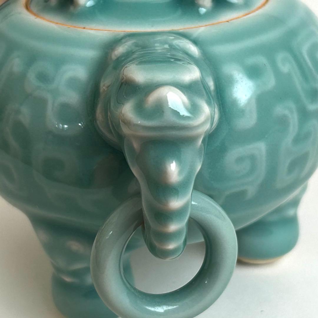 鍋島 小笠原長春 青磁 環付香炉 三足香炉 唐草模様 獅子 桐箱入り