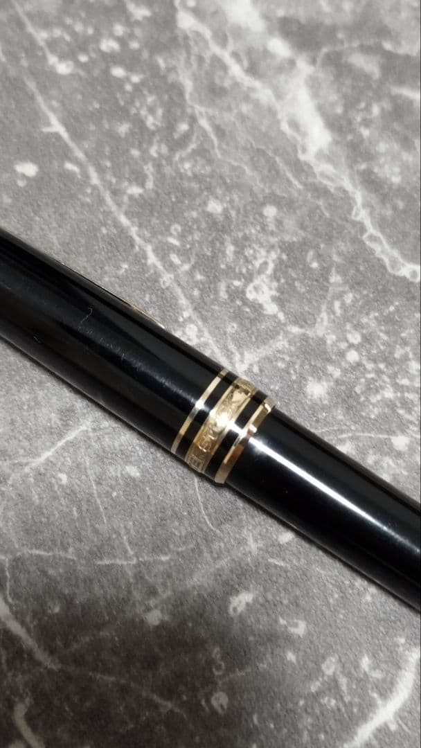 MONTBLANCモンブラン マイスターシュテュック クラシック　ボールペン