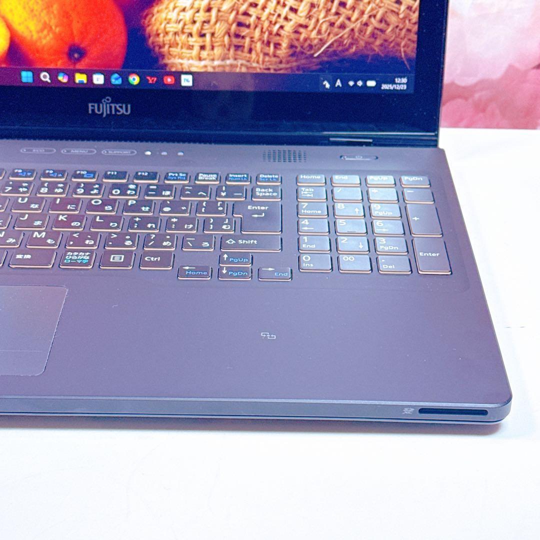 緊急入荷❤️corei7❤️16GB SSD✨windows11大容量ノートパソコン