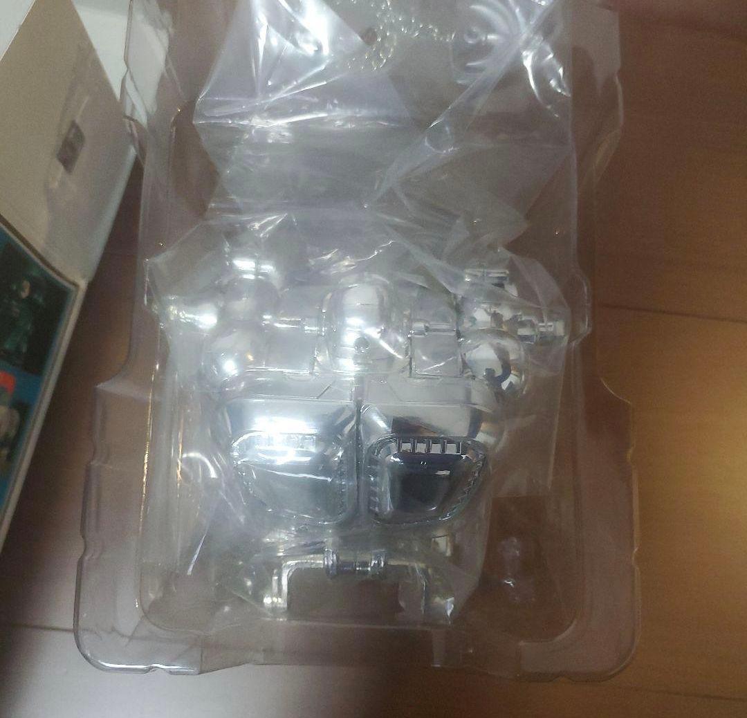 (正規品)百獣戦隊ガオレンジャー　ガオゴリラ　銀メッキ限定商品