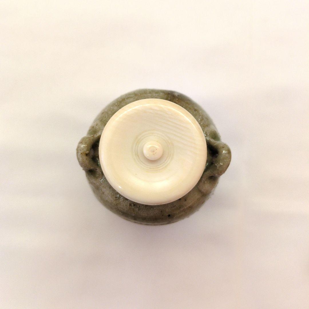 茶道具　茶入　耳つき　美濃伊賀　美濃光寿　霰地立木風通（巾着）