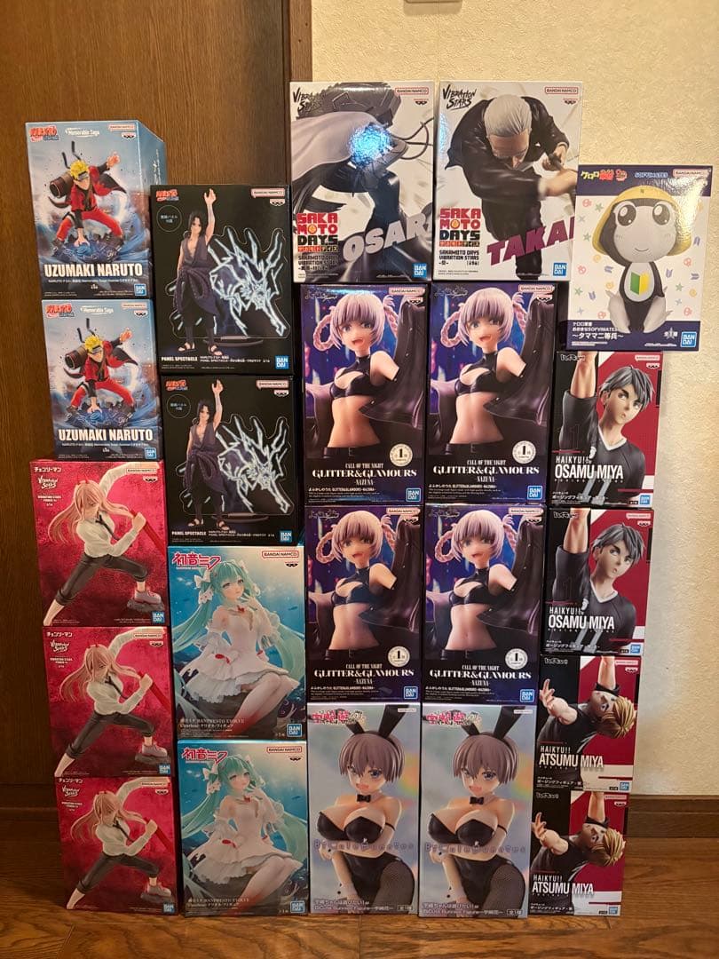 フィギュア22個まとめ売り　NARUTO サカモトデイズ　ハイキュー　初音ミク