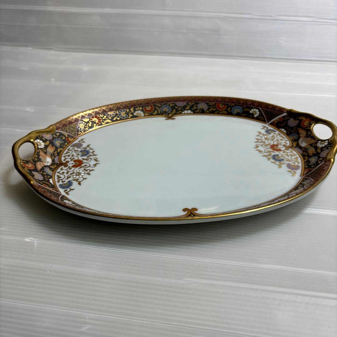 プレート　お皿　食器　美術有田焼だと思います