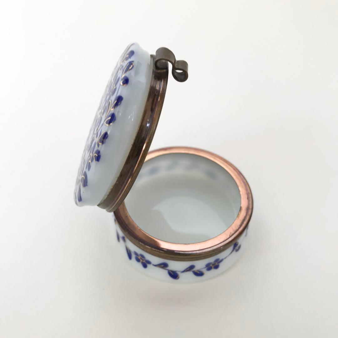 ミルクガラス ピルケース 小物入れ アンティーク