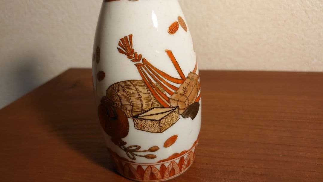 古九谷　九谷焼　徳利　宝の図　明治九谷　宮本屋窯　金彩　本金　亀多画　１客