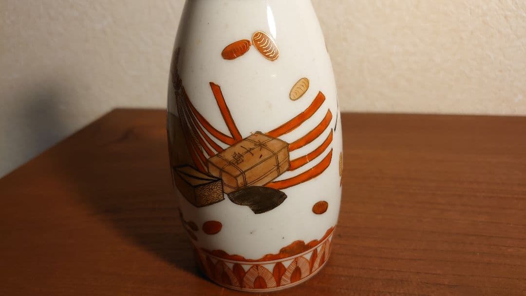 古九谷　九谷焼　徳利　宝の図　明治九谷　宮本屋窯　金彩　本金　亀多画　１客