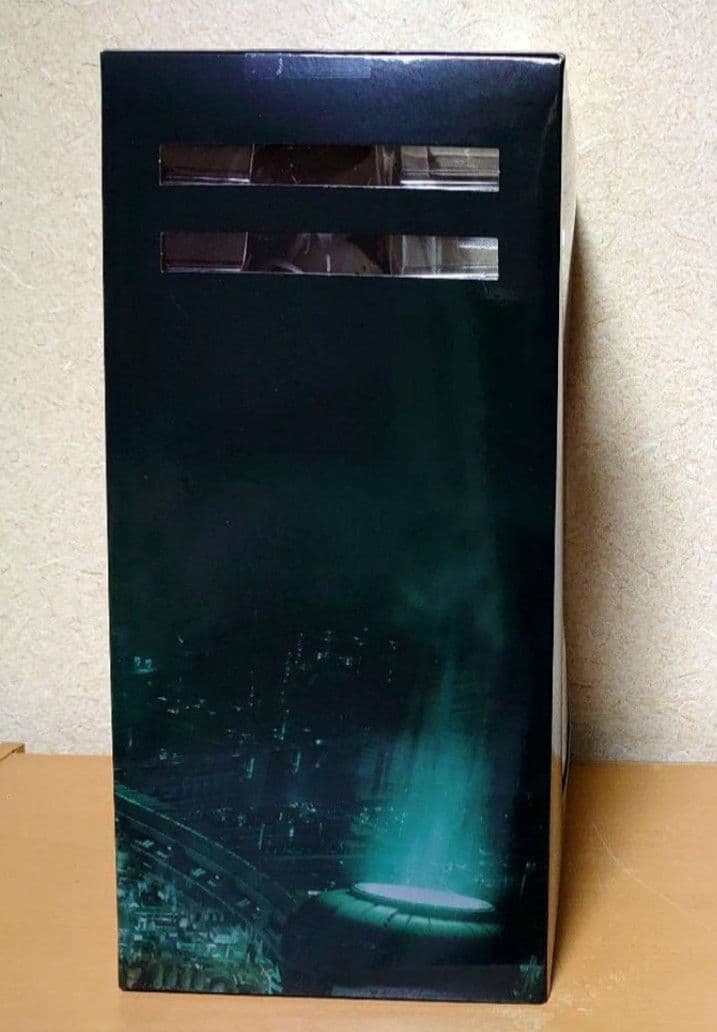 ファイナルファンタジーVII リメイク くじ エンド 賞 セフィロス フィギュア