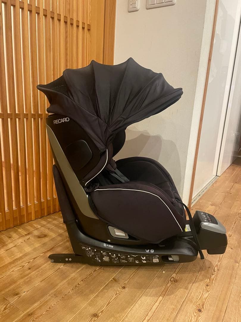 ゆ*お様 レカロ　チャイルドシート ゼロワン　セレクト　isofix 回転式　新