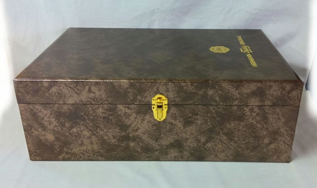 HERMANNハーマン社　100周年記念テディベア&プレート　2002年　ドイツ