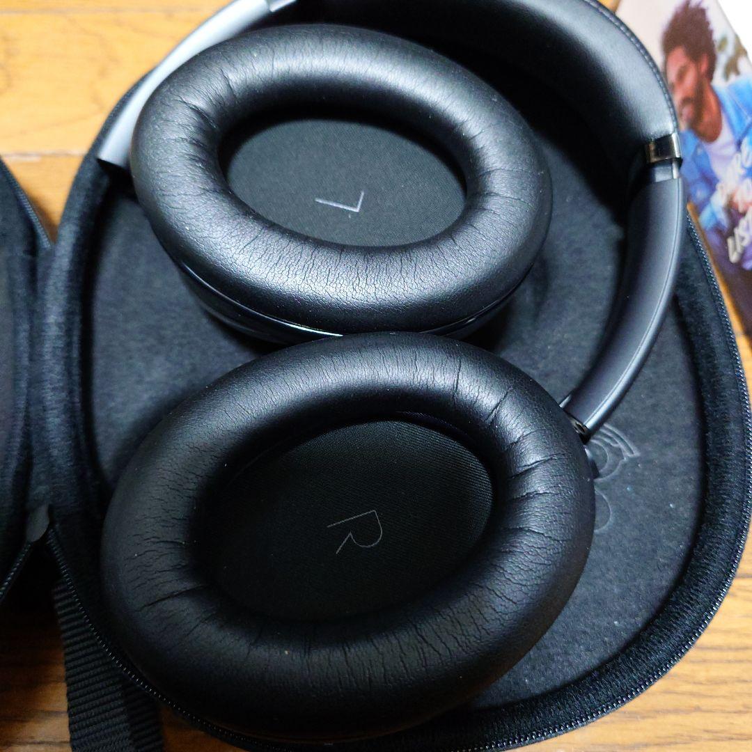 JBL TOUまR ONE M2 ブラック（ワイヤレスヘッドホン)