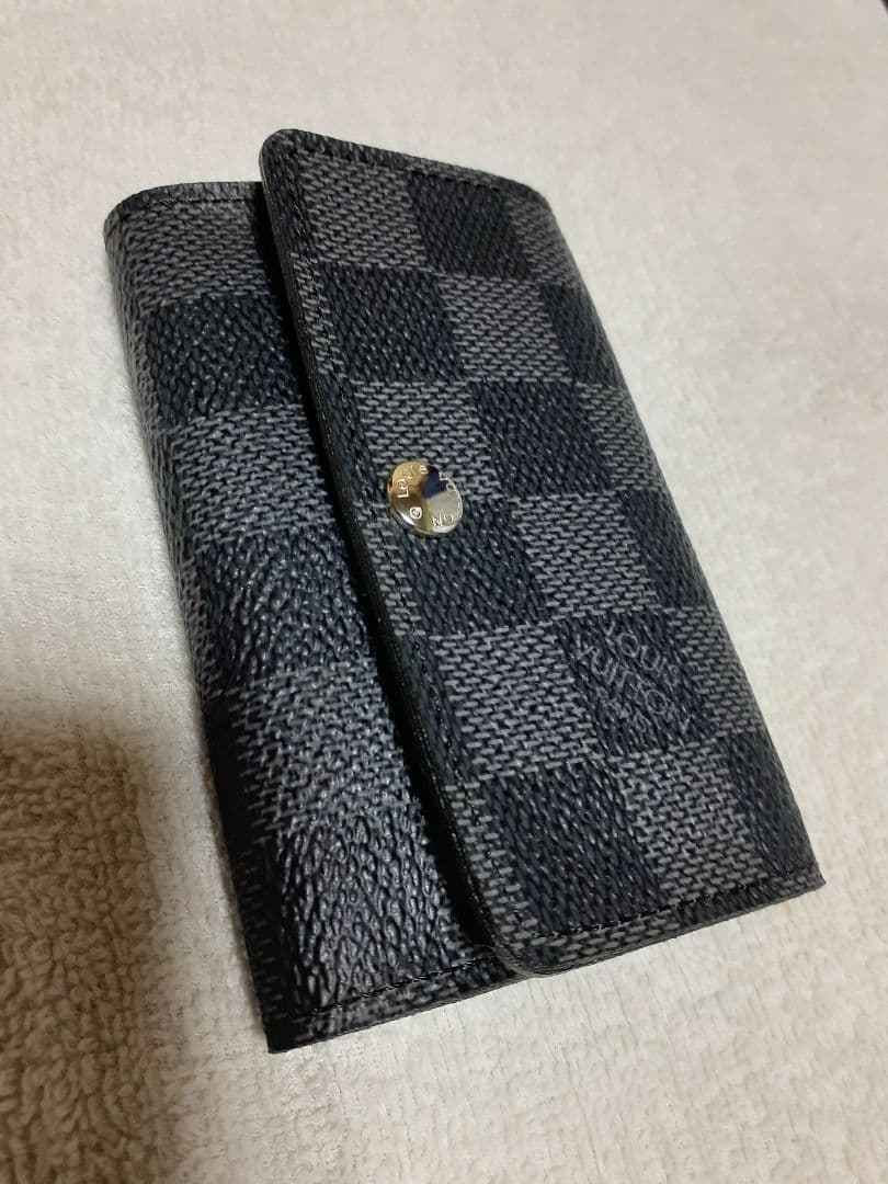 【新品未使用品】LOUIS VUITTON　ダミエグラフィット　ミュルティクレ6