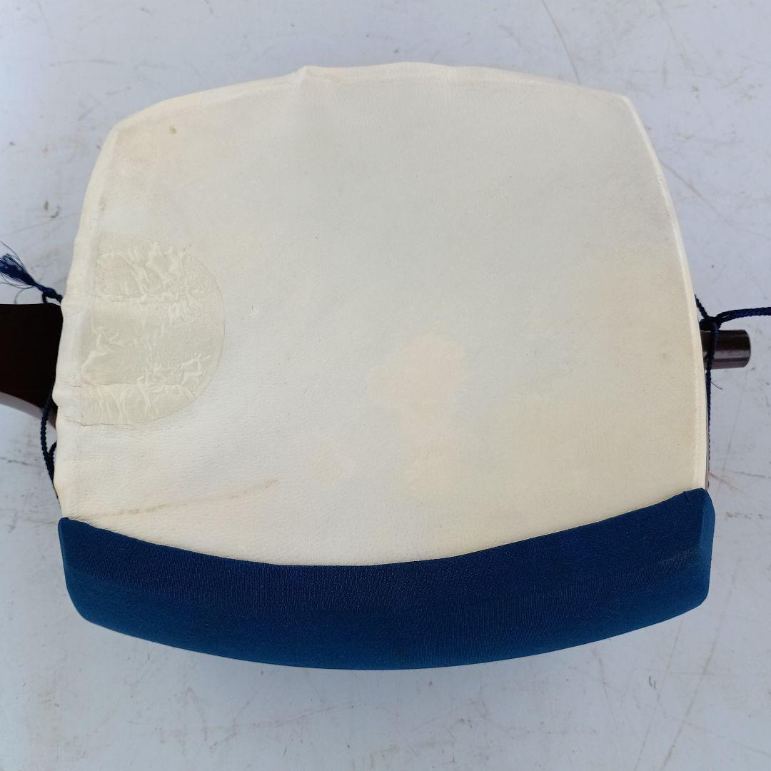 3152)三味線　子持綾杉胴　棹２５ｍｍ／２本溝金ホゾ