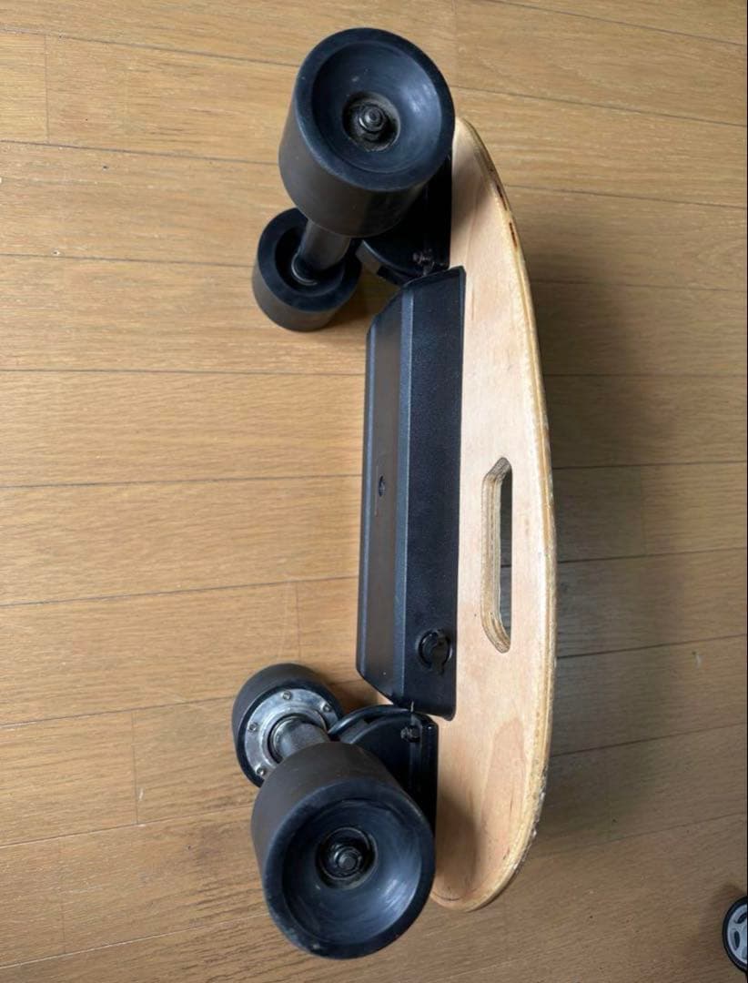 電動スケートボード 卵型デッキ
