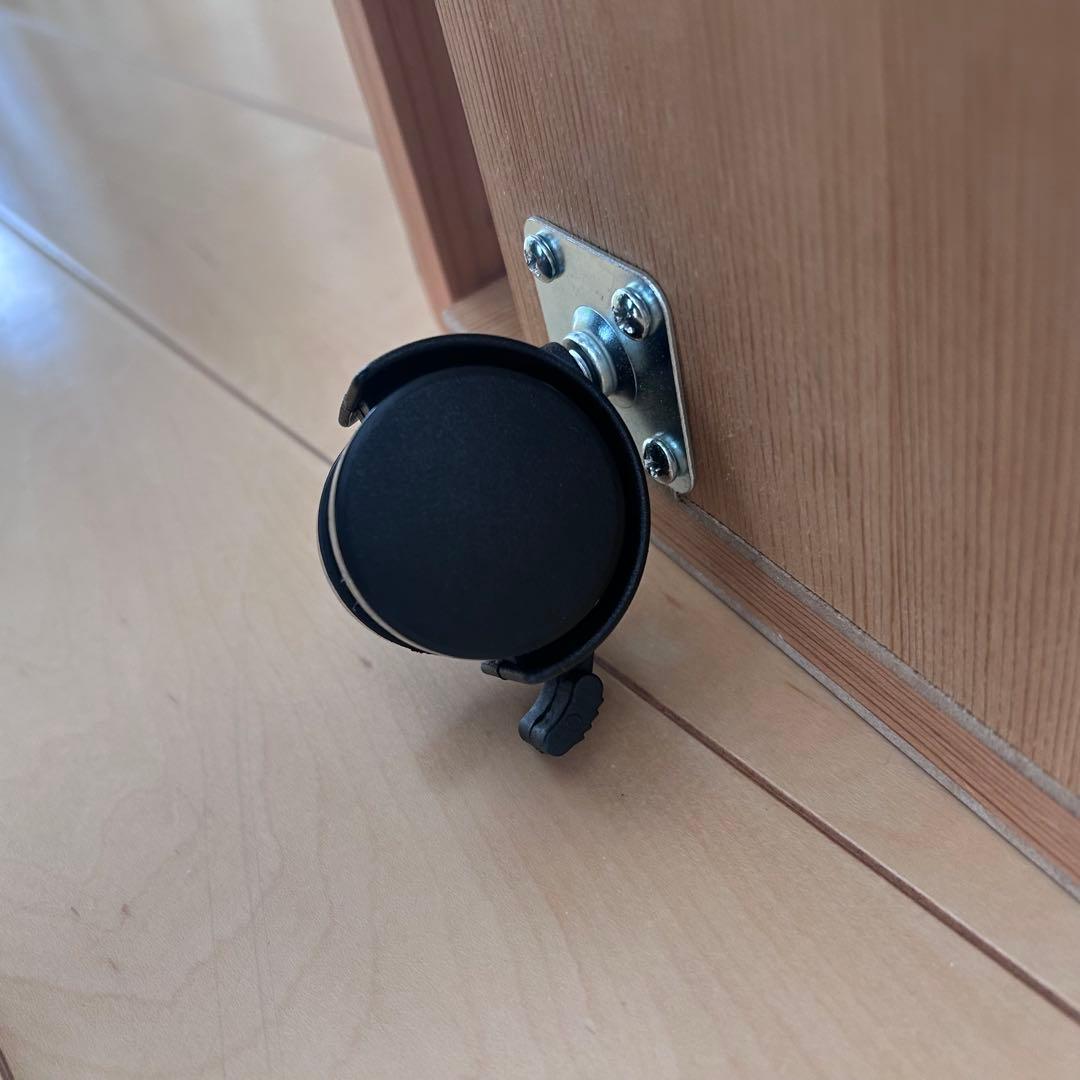 無印良品　パイン材　キャビネット　廃盤品　サイドチェスト　収納　キャスター付き