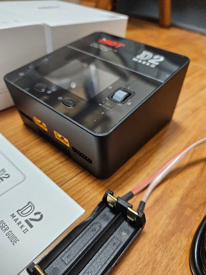 ISDT D2 MARK II デュアルチャージャー