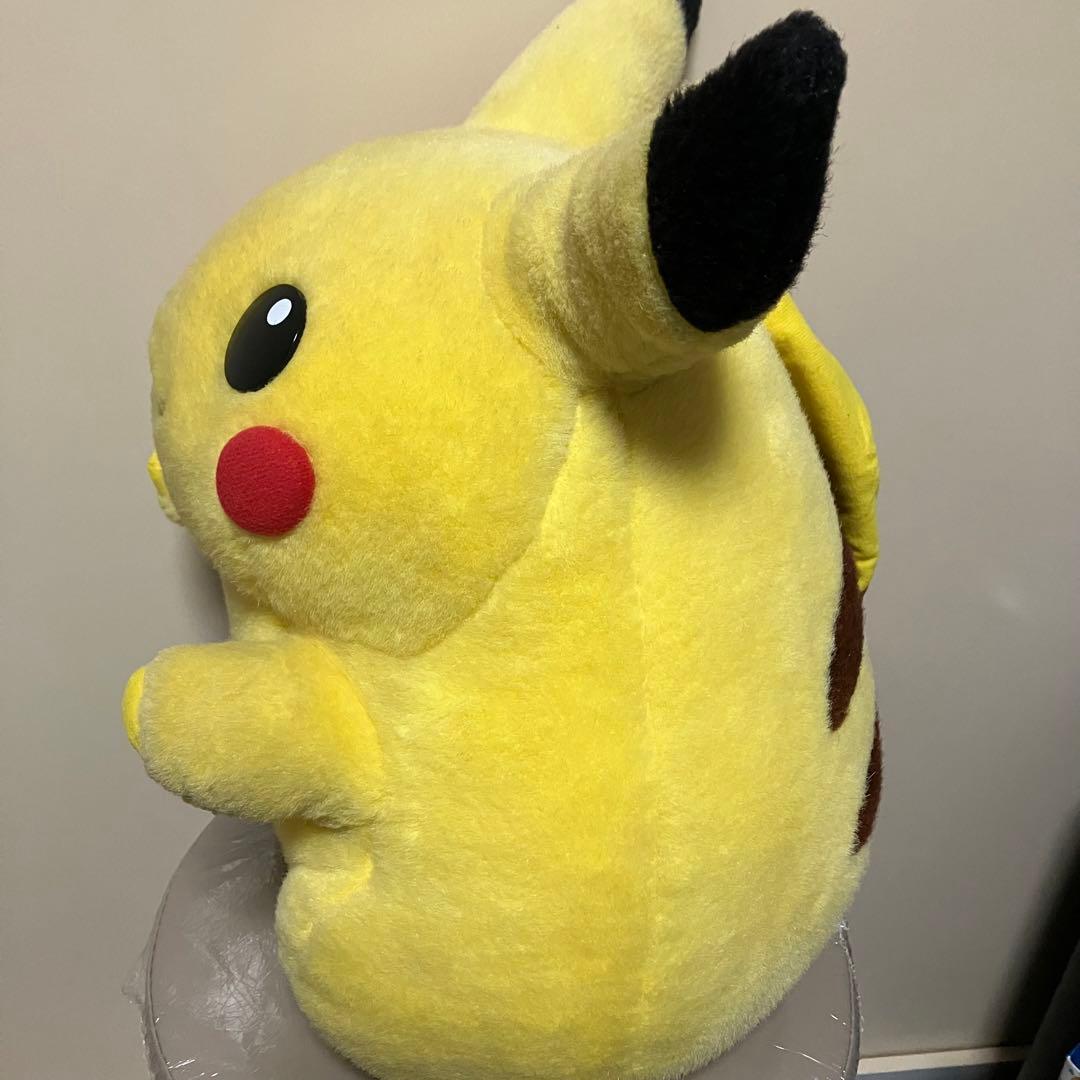 TOMY 初期 ピカチュウ ぬいぐるみ 等身大 ポケモン