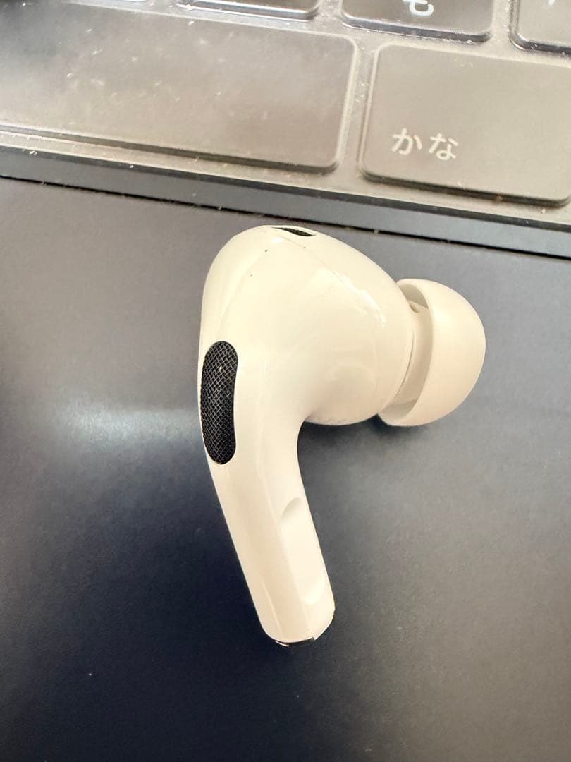 AirPods Pro 第二世代　Lightning