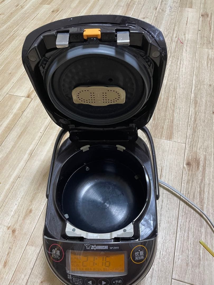 Zojirushi NP-ZW10 圧力炊飯